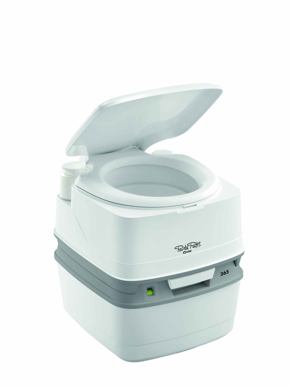 Porta potti toilet qube 335 hvid med dørk beslag